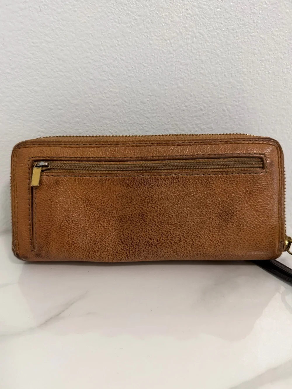 Fossil  Tab Zip-Around Wallet / Clutch, Tan leather